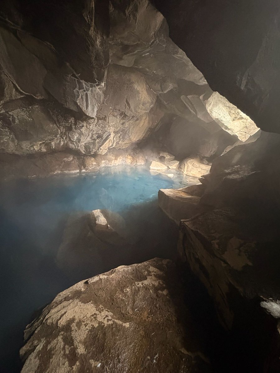 Parpiglia's tweet image. #island