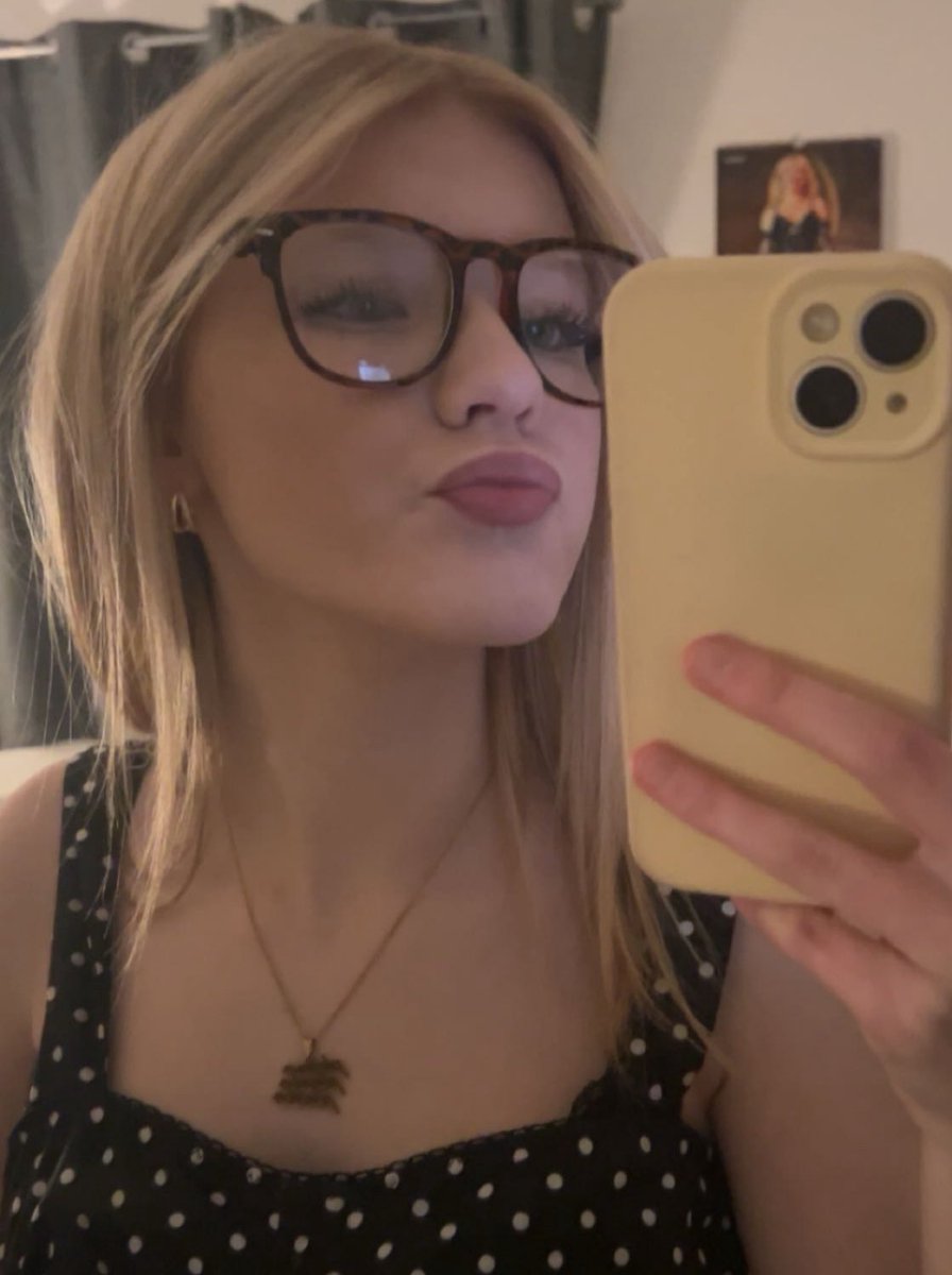 icon 🐾                                          user 🐾