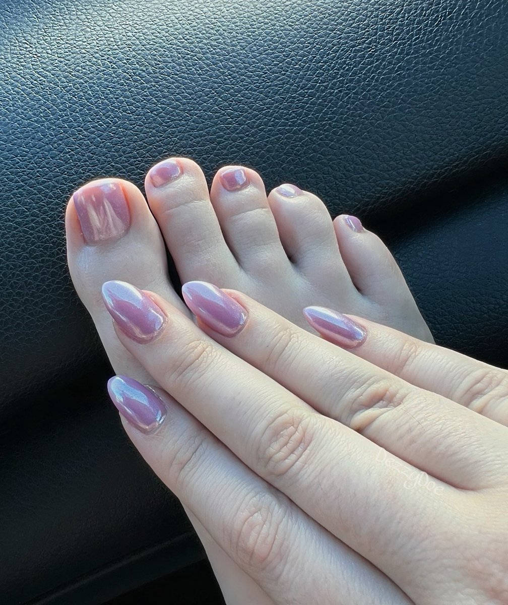 Dezzy Doe tweet media