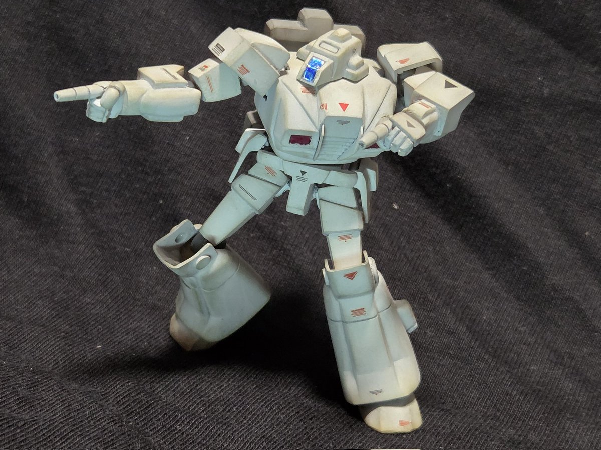 超攻戦士ザクレス！
#おまえらの射撃ポーズを見せてくれ