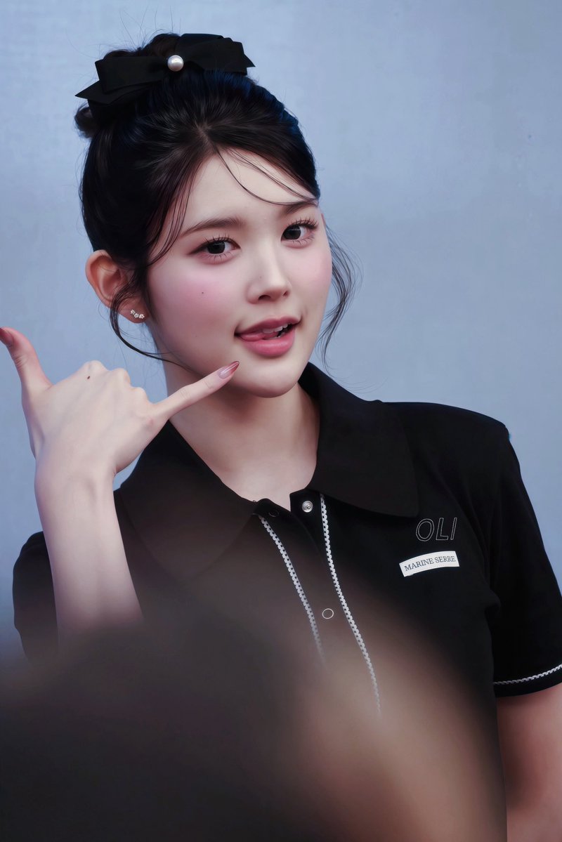 stellarstrellaberry tweet media