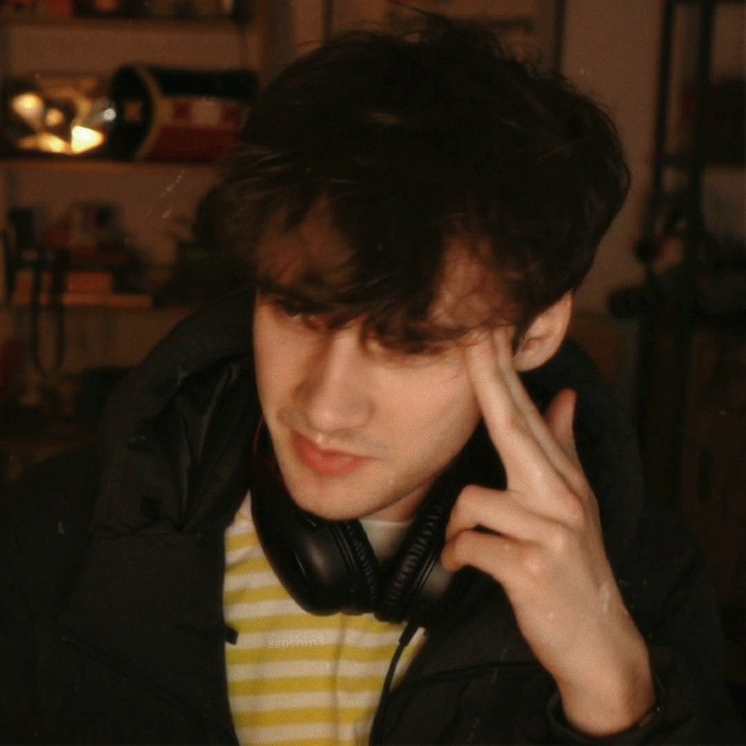 ⋆ ˚｡⋆♡ Alex ♡⋆ ˚｡⋆ tweet media