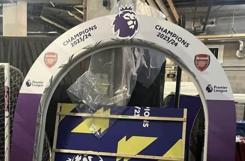 Betclic's tweet photo. Arsenal qui croyait gagner la League Cup : https://t.co/uQxBjFxw00