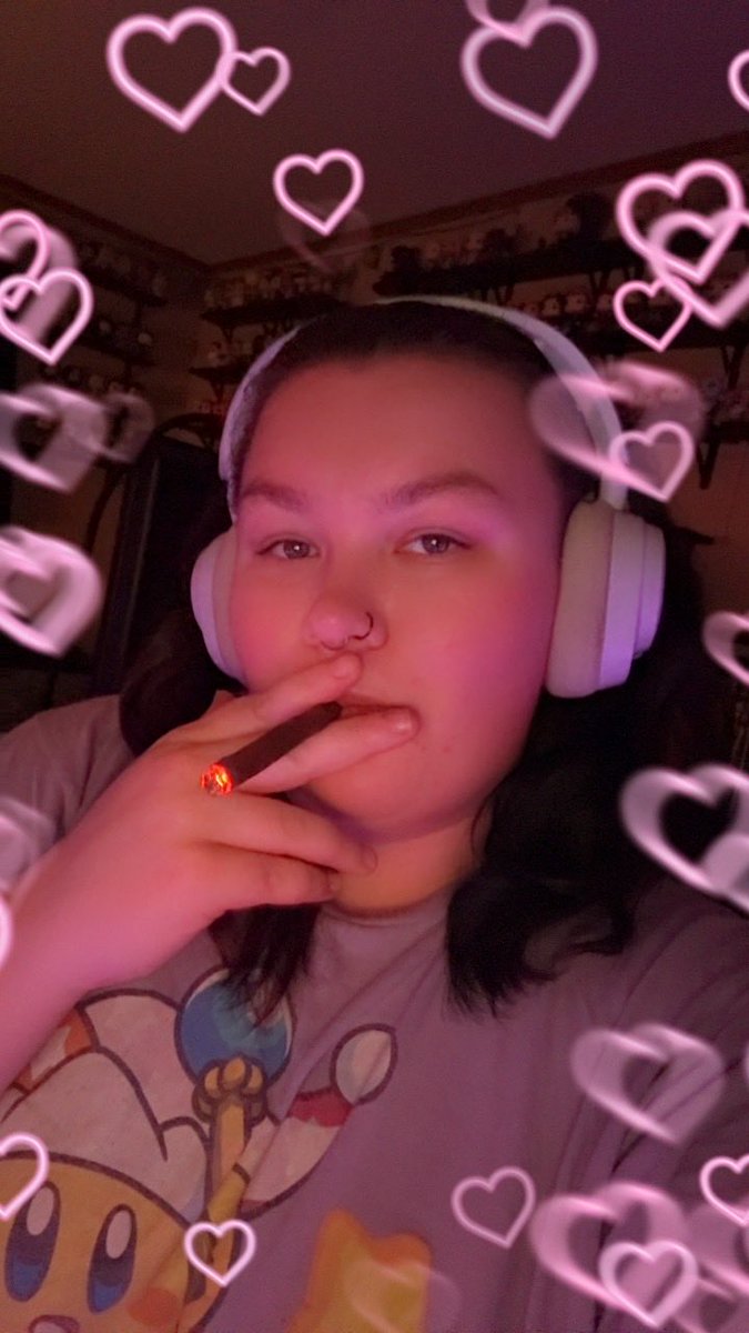 kirbysnarf182{EXXXOTICACHICAGO} tweet media