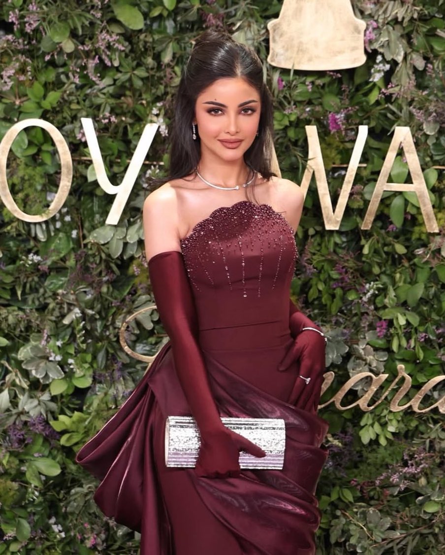 LamaOnly tweet media