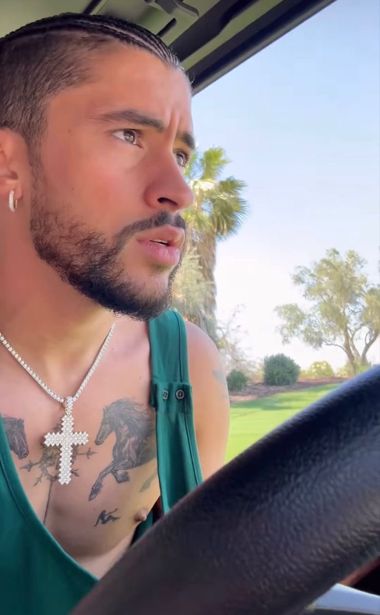 Imagina ELE num palco com ELE