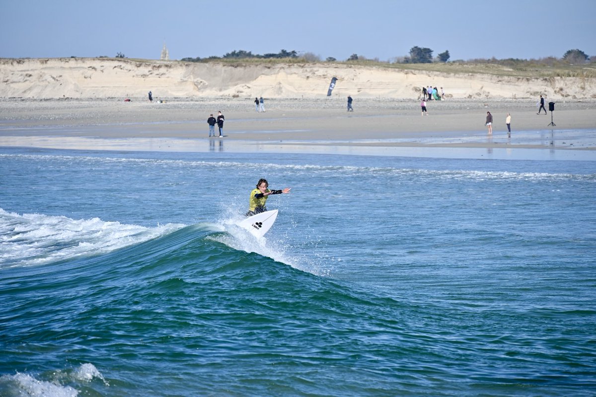Geneviève HéryArnaud tweet media