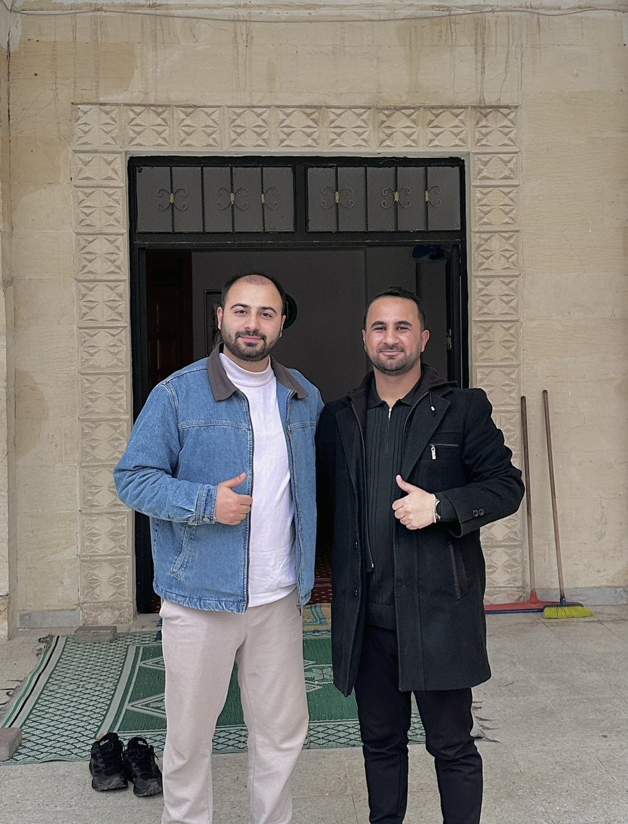 Hafız Eyyüp Ensar KILIÇ

📍 Şanlıurfa

Memleketimizde bayramın bereketini ailemiz ve akrabalarımızla paylaşmanın huzurunu yaşarken, Şanlıurfa’ya gelen kıymetli kardeşimiz Eyyüp Ensar KILIÇ’ı da ziyaret ederek hasret giderdik.

Yüz yüze dinleme fırsatı bulduğumuz Kur’an-ı Kerim