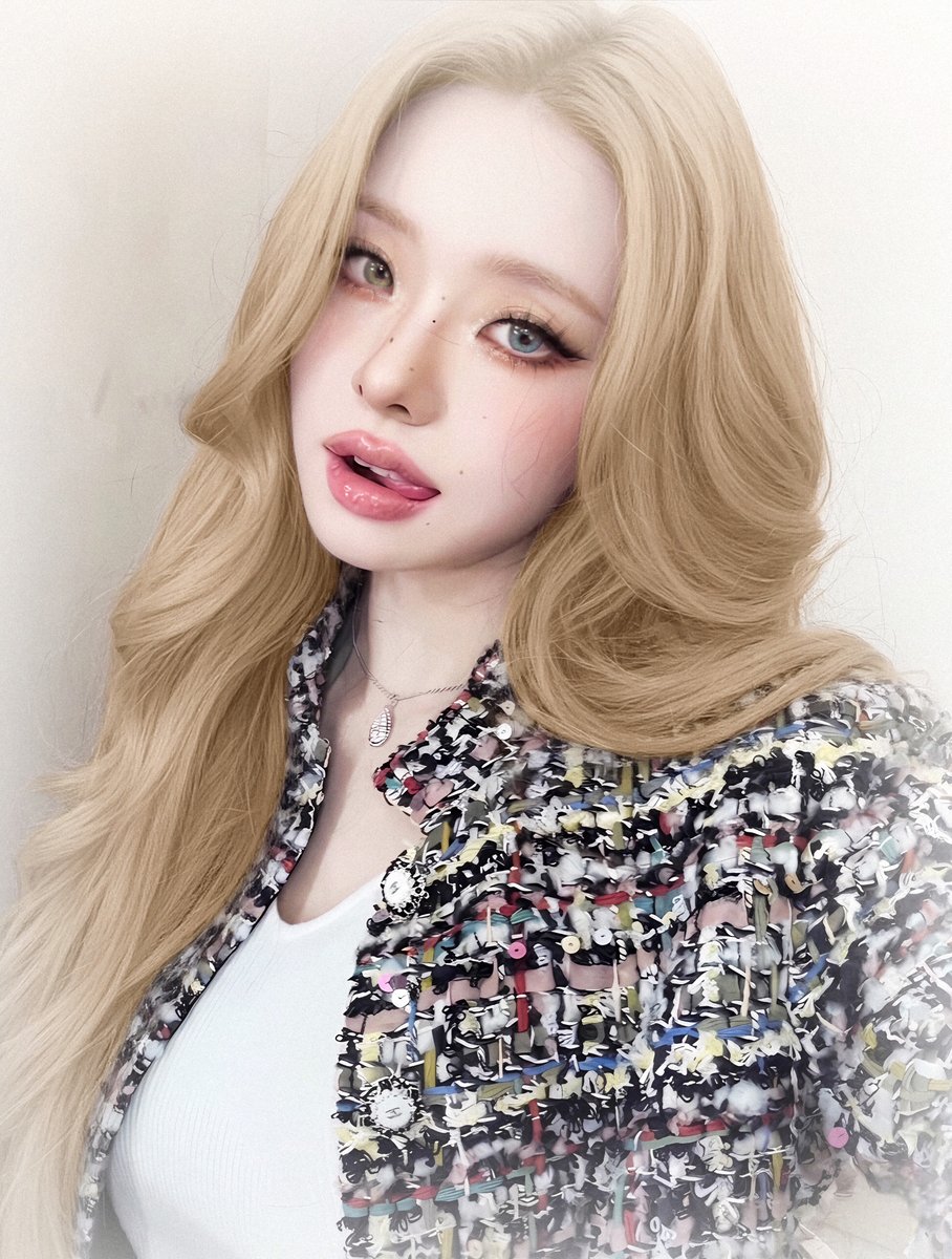 cofredemiel's tweet photo. ⠀⠀⠀⠀
ʿ ⠀⠀ 𝓕lorecer contigo⠀⠀ ❪⠀⠀🪞  ，   永遠 ⠀⠀ ❫  ⠀⠀ 1月25日 ⠀⠀ ⠀.·:*¨¨*:·. ⠀⠀ Que la 𝗹͟𝘂͟𝗻͟𝗮 te acerque mi 𝗯͟𝗲͟𝘀͟𝗼.
⠀⠀⠀⠀ https://t.co/8s6AliGEkO