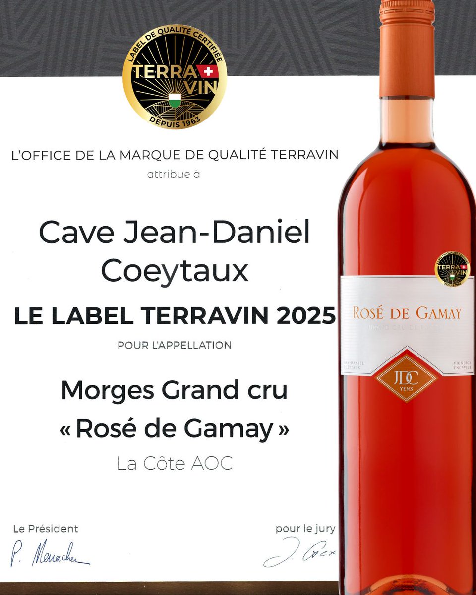 CaveJDC's tweet photo. 𝗨𝗻𝗲 𝗯𝗲𝗹𝗹𝗲 𝗻𝗼𝘂𝘃𝗲𝗹𝗹𝗲 à 𝗽𝗮𝗿𝘁𝗮𝗴𝗲𝗿 !🍇
Trois de nos vins viennent d’être distingués par le 𝗟𝗮𝗯𝗲𝗹 𝗱𝗲 𝗤𝘂𝗮𝗹𝗶𝘁é 𝗧𝗲𝗿𝗿𝗮𝘃𝗶𝗻 !🏅
Nous sommes très reconnaissants pour cette distinction, qui met en lumière le travail du domaine 🌿 https://t.co/mAXJGAnQ9x