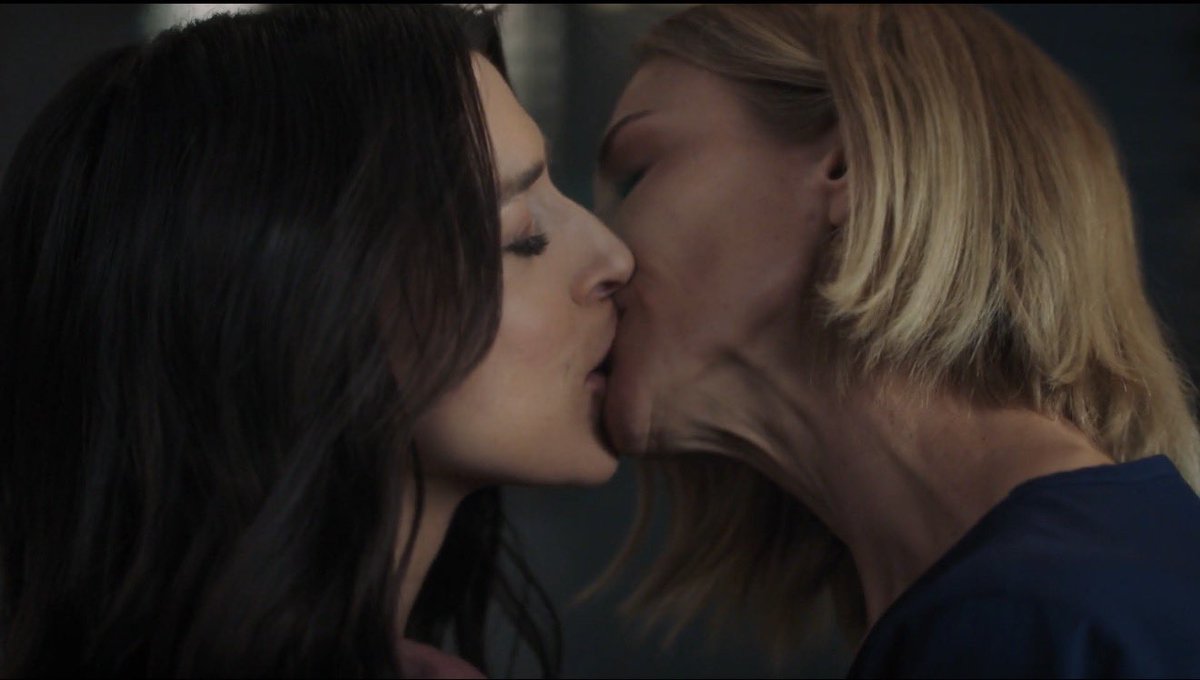 kaibartleyscat's tweet image. wouldn't be surprised if they went to another on call room after this scene...🫣😭 #ameloni