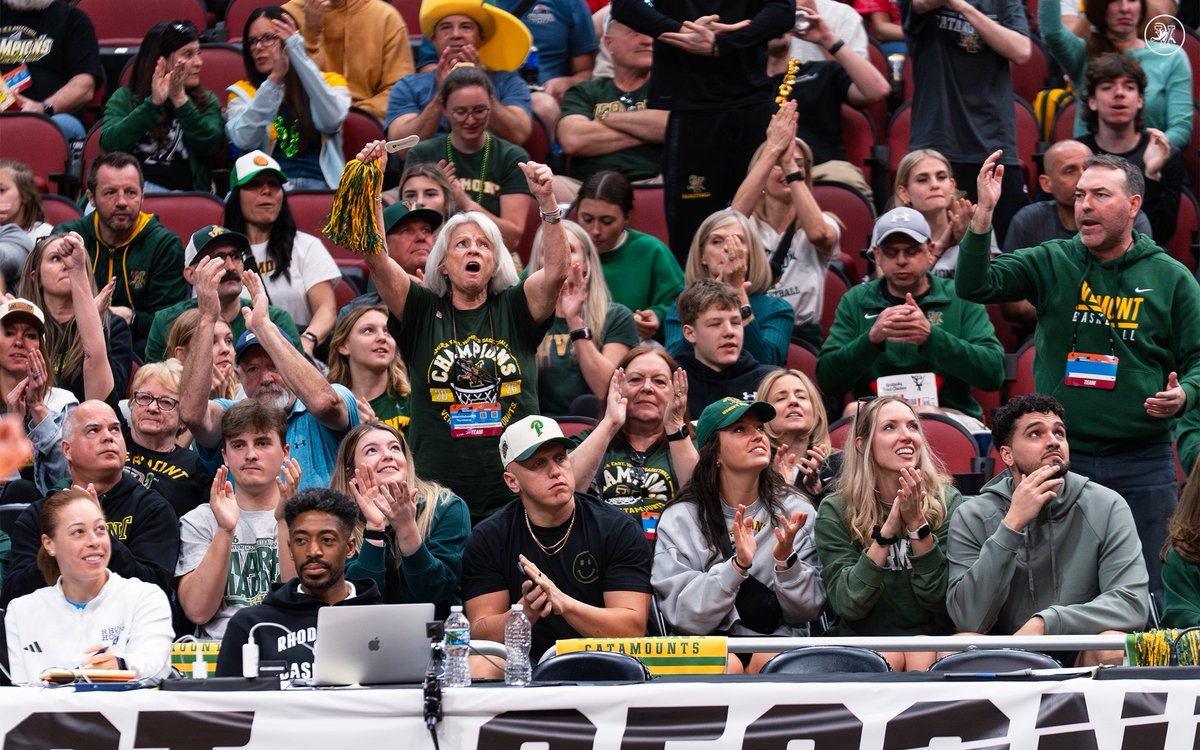 UVMwbb's tweet photo. Thank you, Catamount Country, for all the love and support this year 💚💛

We wouldn’t have made it to the biggest stage without your energy, encouragement, and loud cheers 🫶

We’ll be back 😼 https://t.co/eiPmm573hZ