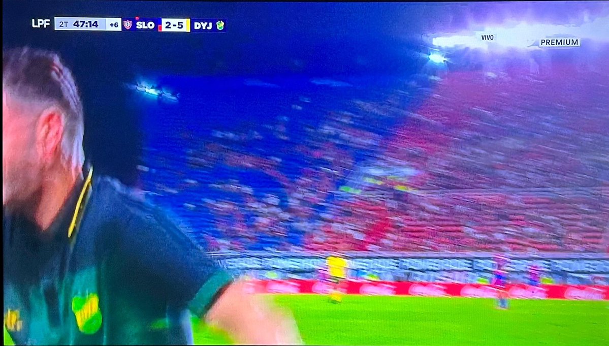 EL 73RCO 👽 tweet media