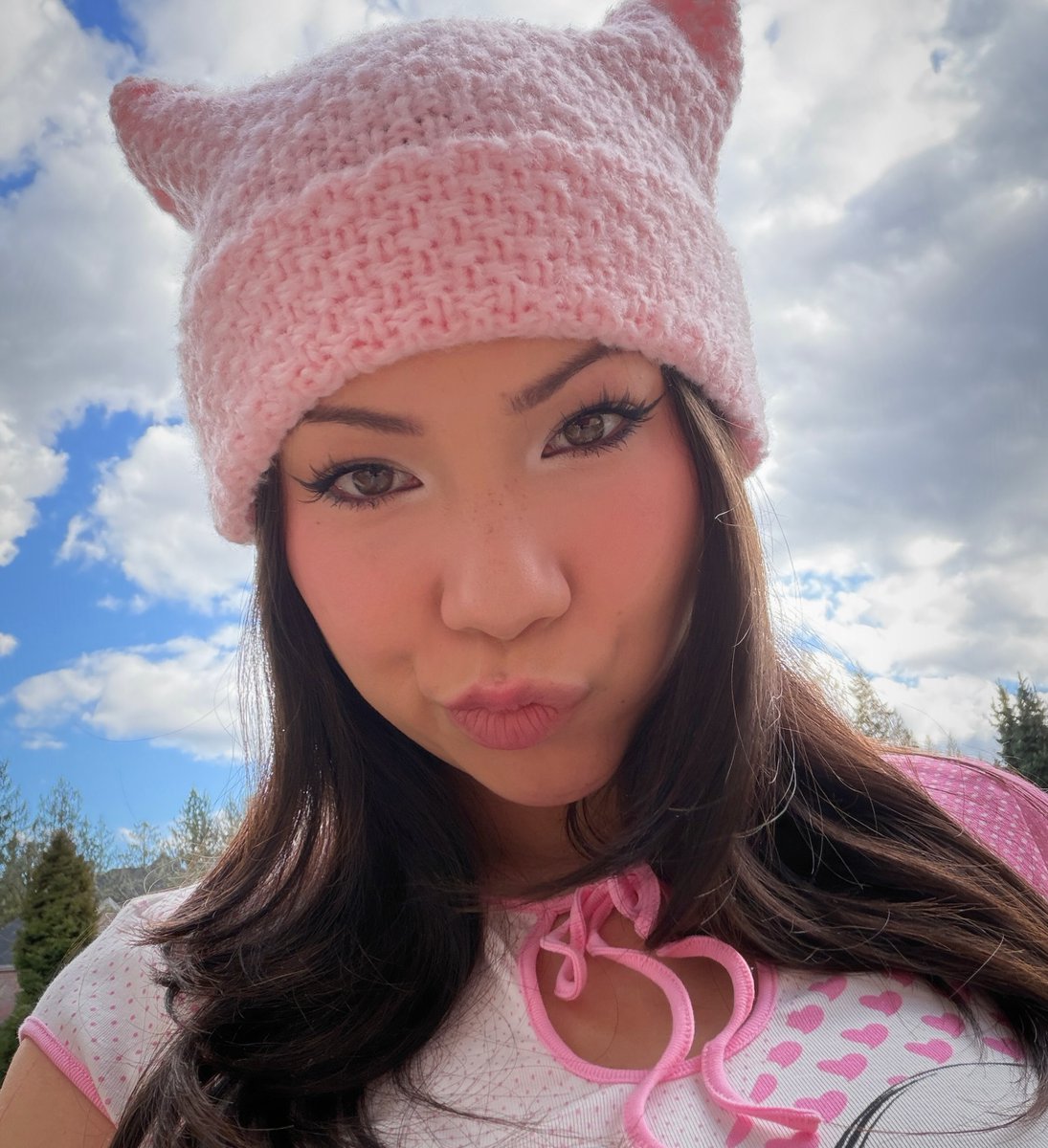 tsuki 💖 tweet media