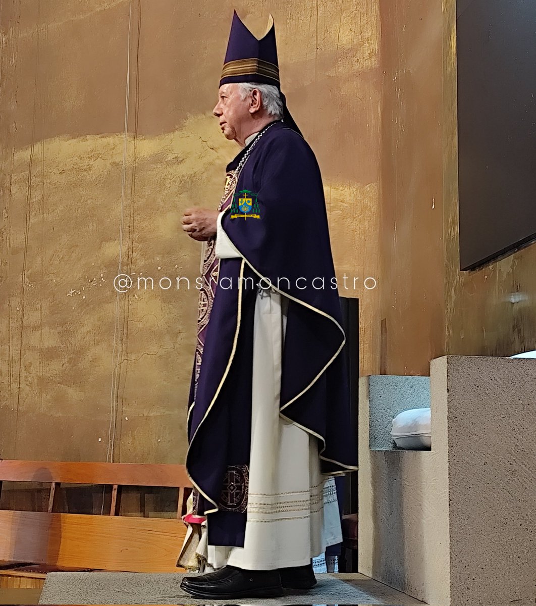 Mons. Ramón Castro tweet media