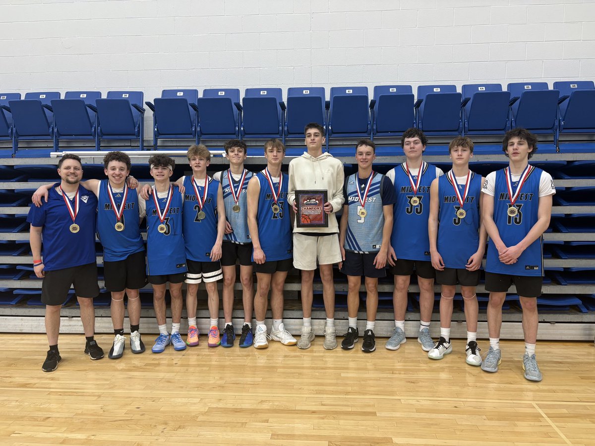 Midwest Pumas Gold tweet media