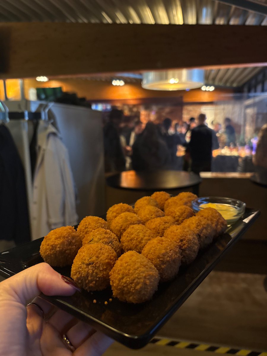 Telstar 🦁 tweet media