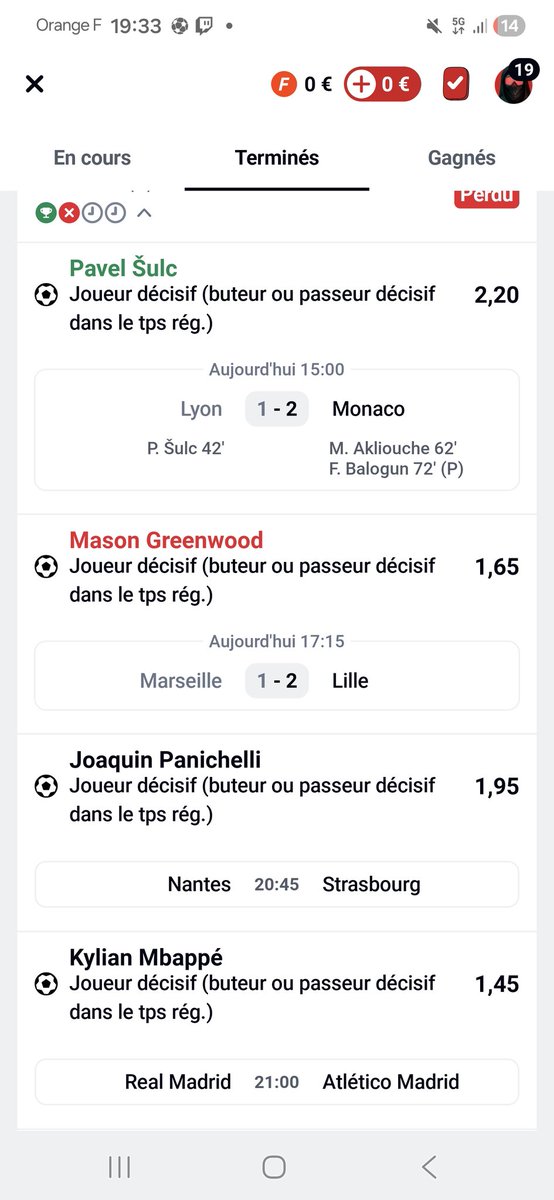 ClementDesnos's tweet photo. @Betclic Greenwood est sorti sur blessures veuillez faire quelque chose sachant que son remplaçant a marqué ! https://t.co/hH9XQP1L2t