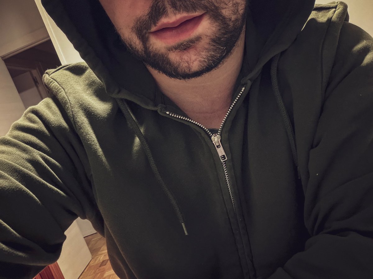 Pollo_25 tweet media