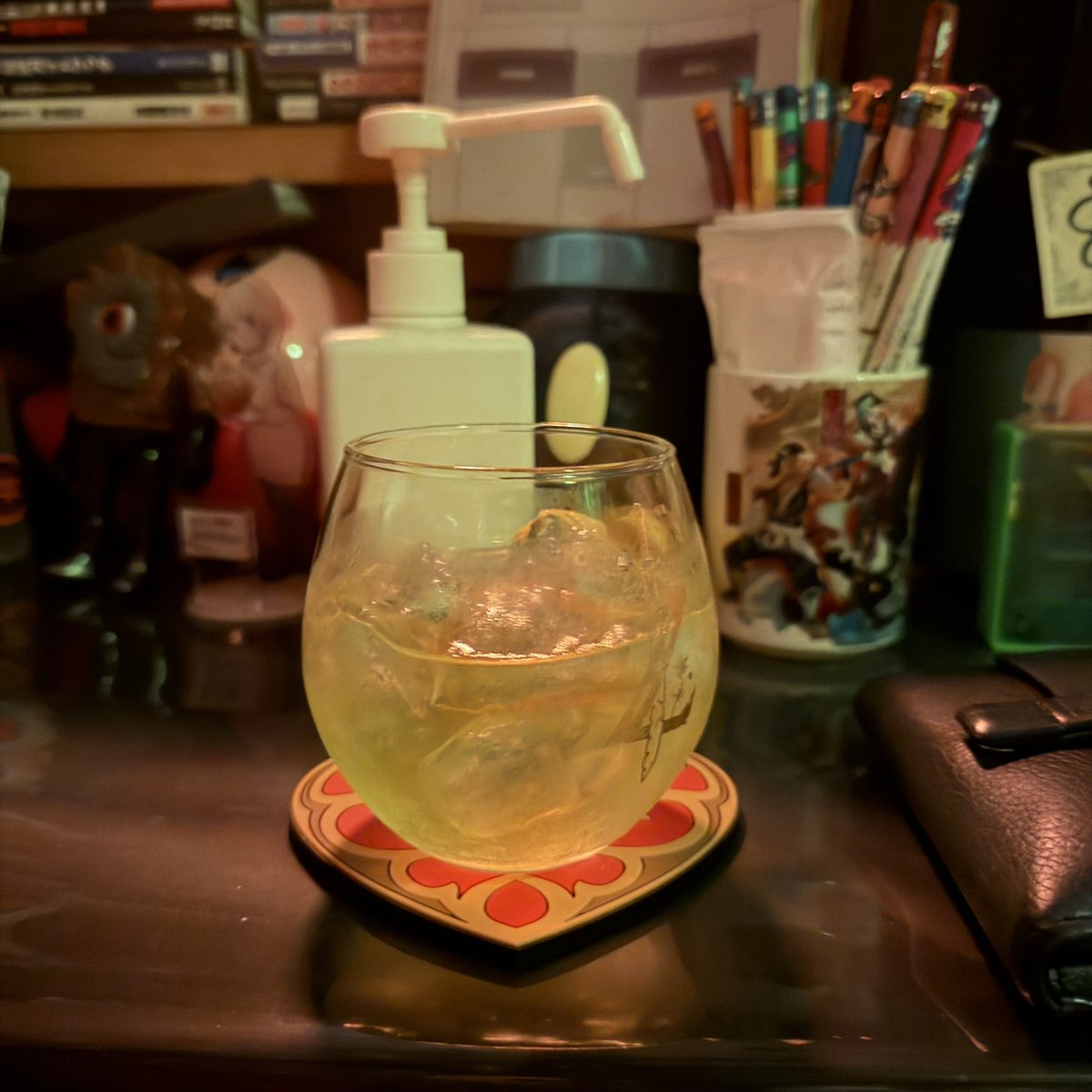 ɐsɐɔɥɐu tweet media