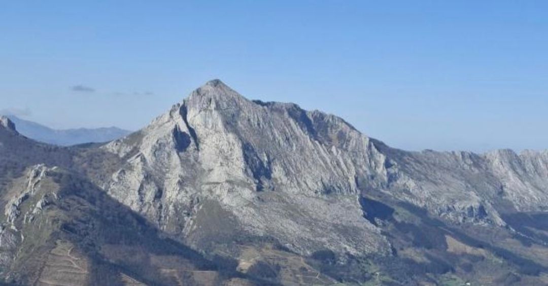 𝘔𝘢𝘯𝘦𝘹 𝘓𝘦𝘵𝘦 (@manexlete.bsky.social) tweet media