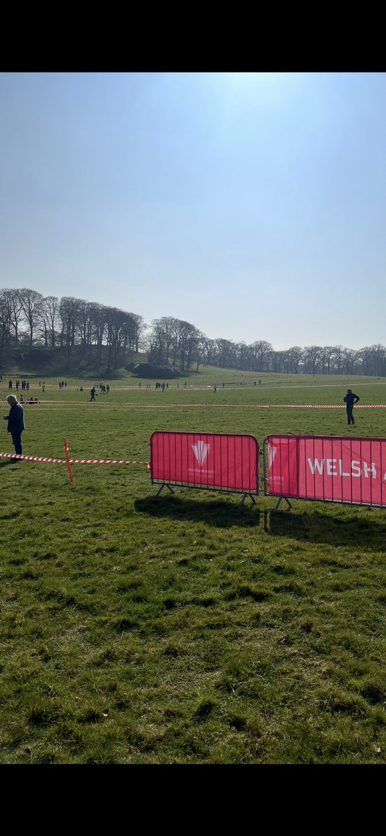 Mr Maynard tweet media