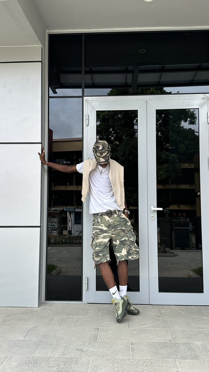 IG: stevhoee tweet media