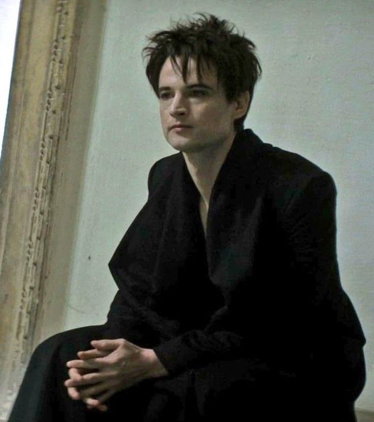 ˚.◜carꙨ ◟☆ tweet media