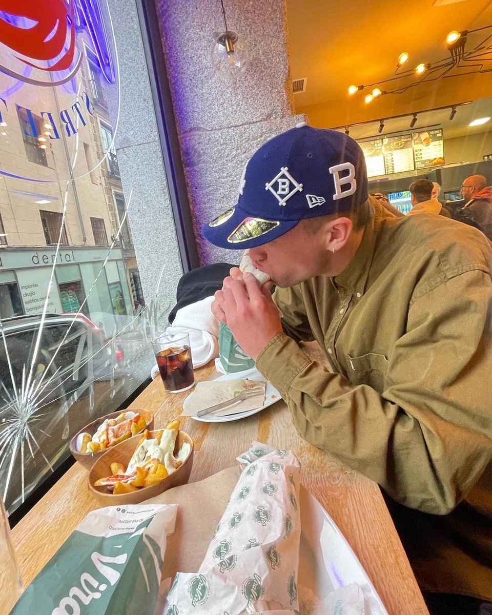 ️️️ ️️️ 𝖇𝗿𝘂𝗰𝗸𝗻𝗲𝗿 . tweet media