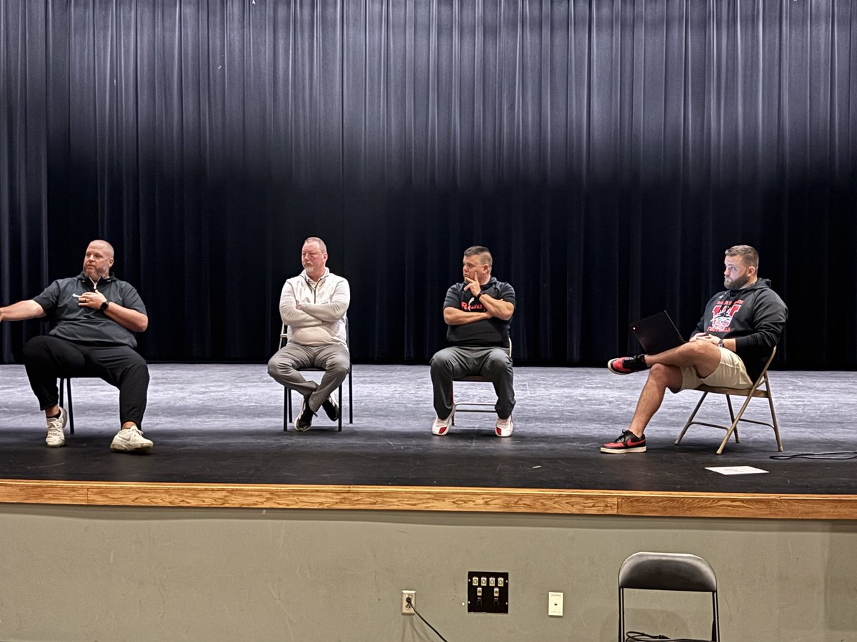 𝙲𝚘𝚊𝚌𝚑 𝙸𝚊𝚗 𝚃𝚊𝚝𝚞𝚖 🏈 tweet media