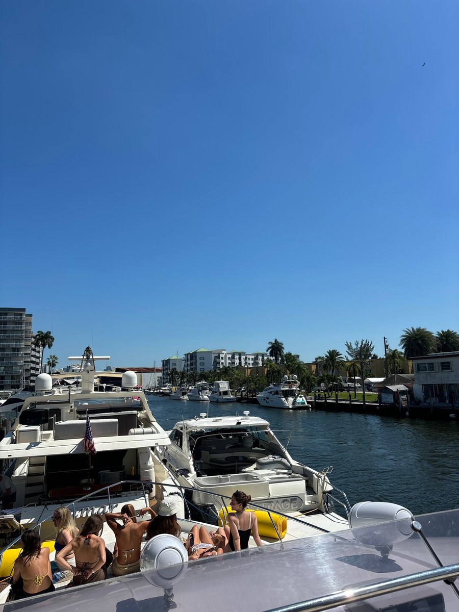 JOAQUIM NOAH tweet media