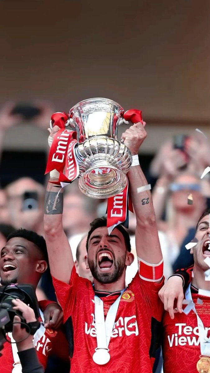 AARONATION 👽 tweet media