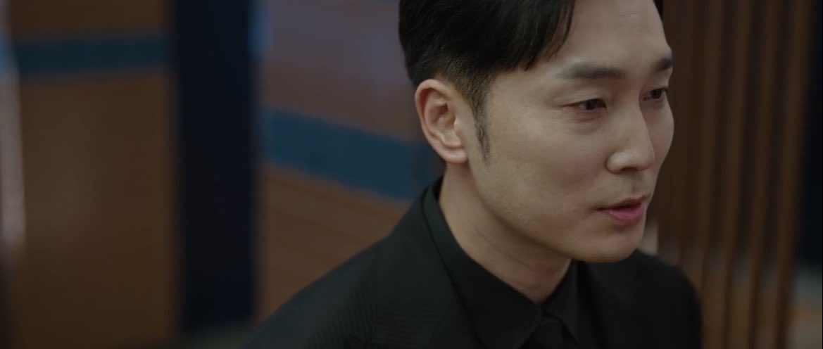 t7e29's tweet image. الله لا يوفقه المجر*م فوق انه معندي وسيع وجه بعد  #Honour