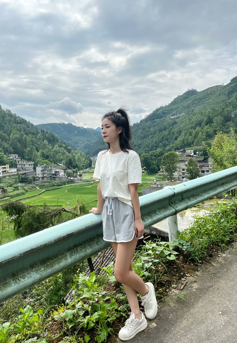 Erin Aebersold tweet media