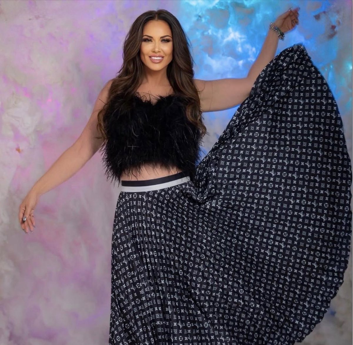 Shannon St. John✨ tweet media