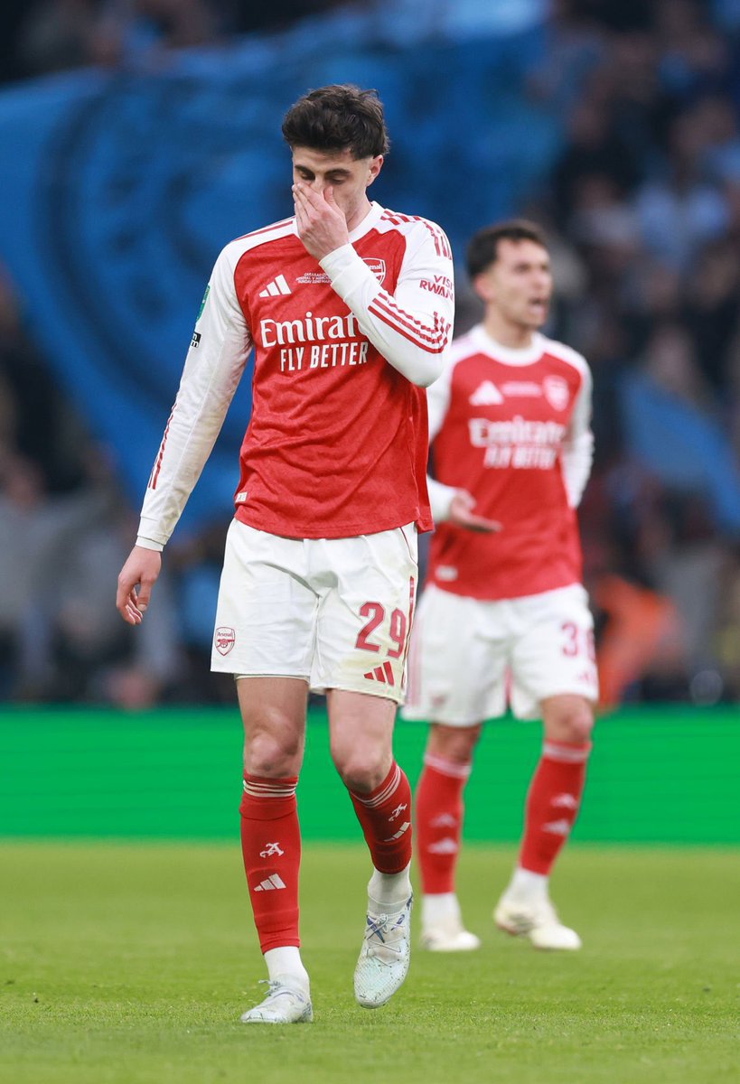 بوابة تشلسي tweet media