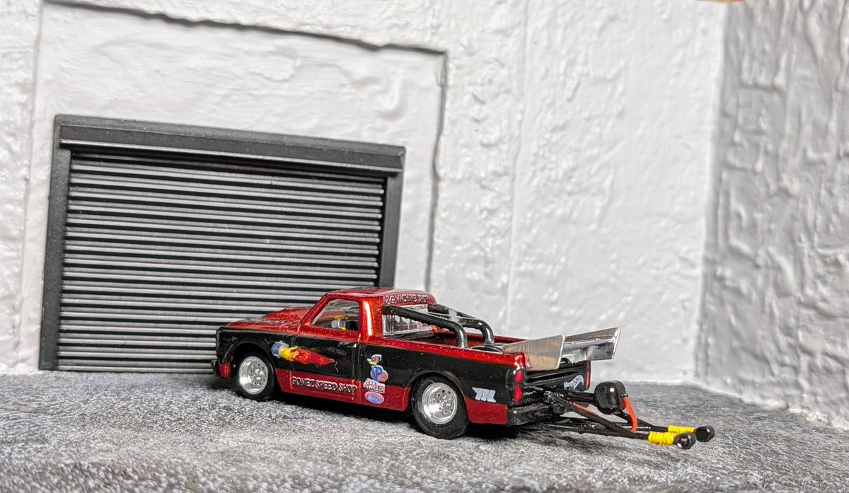 jwfanep's tweet photo. #hotwheels #custom #c10 #164scale https://t.co/hlLWej0Lf2