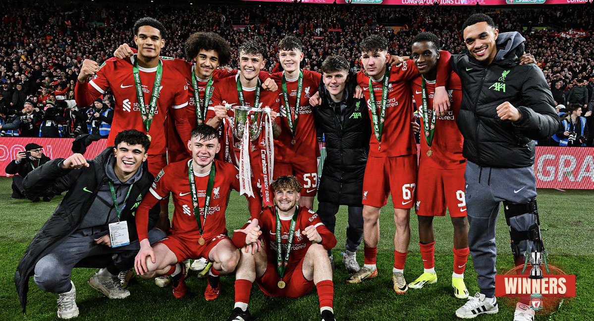 Liverpool 🇫🇷 tweet media