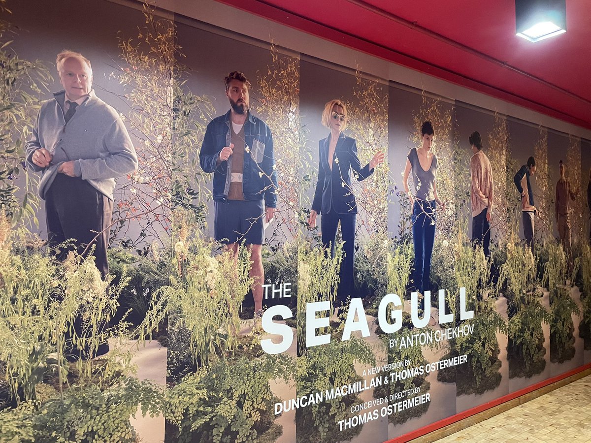 Theladybeatrice tweet media