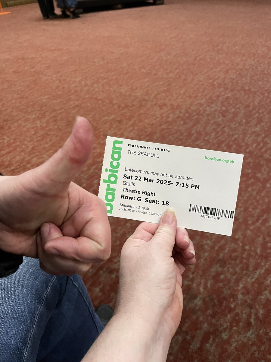 Theladybeatrice tweet media