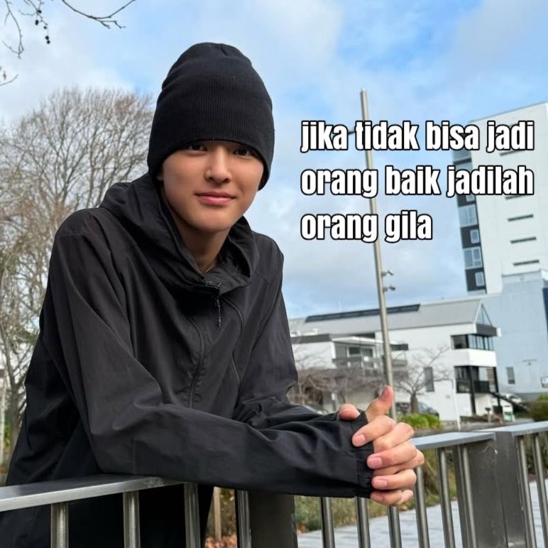 Tangerang tweet media