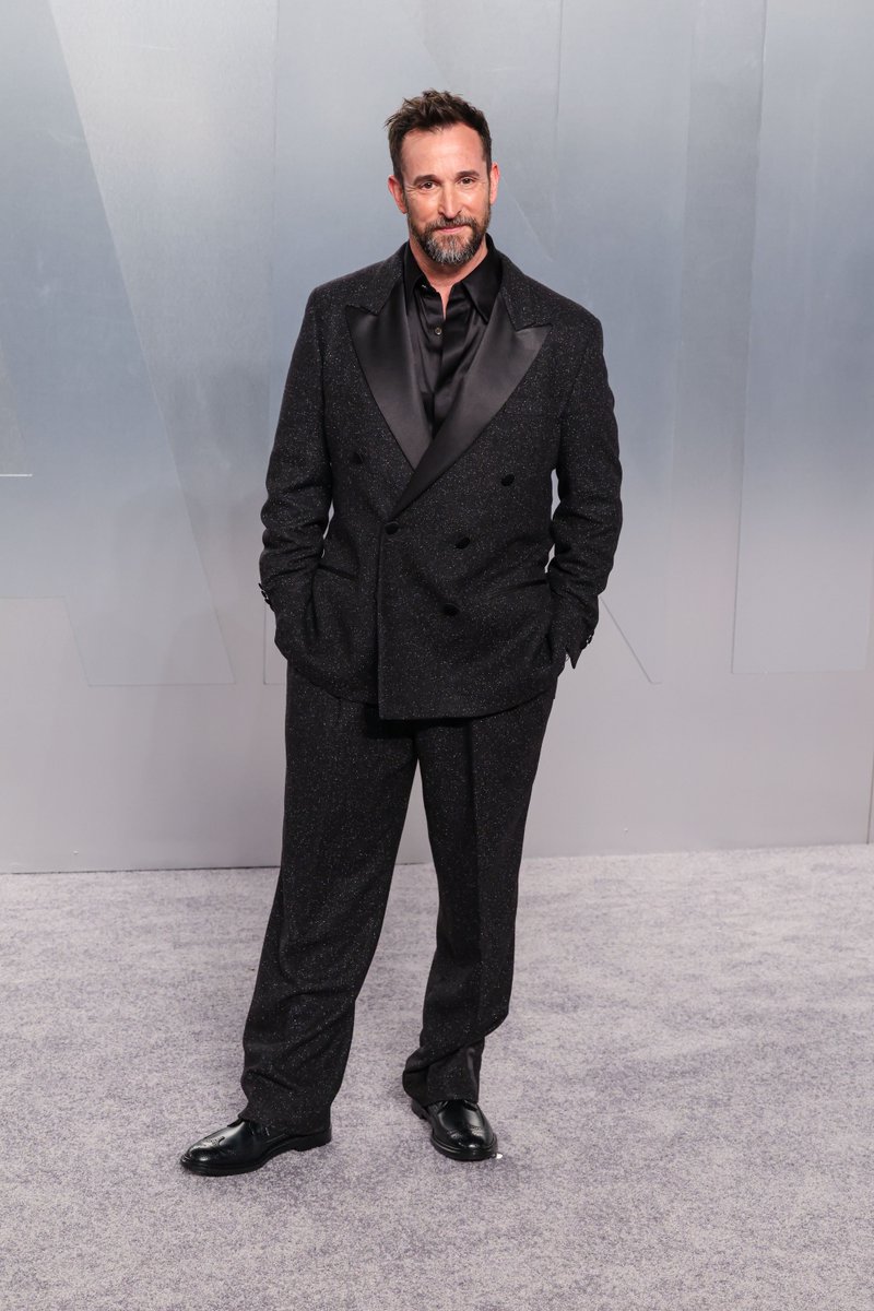 Noah Wyle Network tweet media