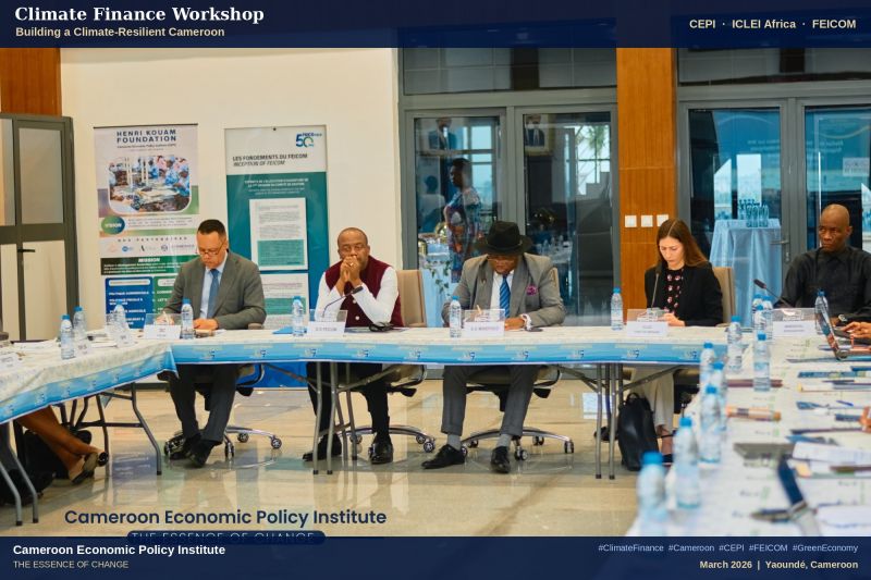 CameroonCepi's tweet image. 𝙐𝙣𝙡𝙤𝙘𝙠𝙞𝙣𝙜 𝘾𝙡𝙞𝙢𝙖𝙩𝙚 𝙁𝙞𝙣𝙖𝙣𝙘𝙚 𝙛𝙤𝙧 𝘾𝙖𝙢𝙚𝙧𝙤𝙤𝙣’𝙨 𝙇𝙤𝙘𝙖𝙡 𝙂𝙤𝙫𝙚𝙧𝙣𝙢𝙚𝙣𝙩𝙨 𝙩𝙝𝙧𝙤𝙪𝙜𝙝 𝘽𝙖𝙣𝙠𝙨. Thank you to @ICLEIAfrica and @FEICOM1 for their gracious support and for working #stronger together! #event #ClimateForTrade