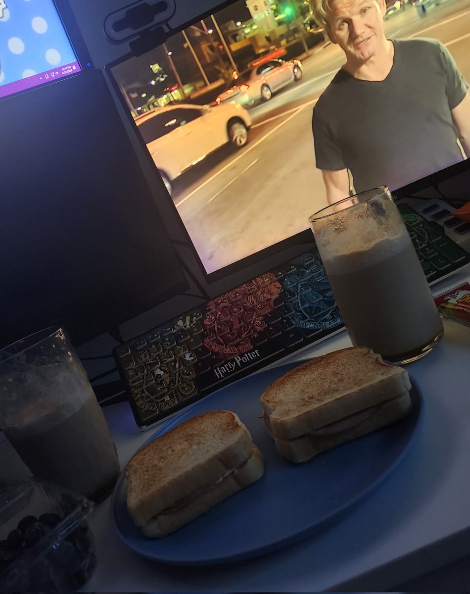 🦇🌌 𝐀𝐫𝐢𝐑𝐢𝐫𝐢 ~ 🔞 ~ 𝐄𝐍𝐕𝐭𝐮𝐛𝐞𝐫 🌌🦇 tweet media