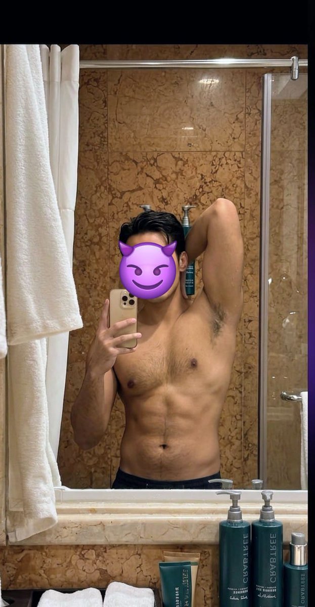 sub_luv2getsukd's tweet photo. Looking to drain an Indian or asian pigs. 

#indian #gayfr #kink #fetish #findomuk #master #slave #sex @FindomMalePromo @FindomMastersRT https://t.co/4abwbzF20x