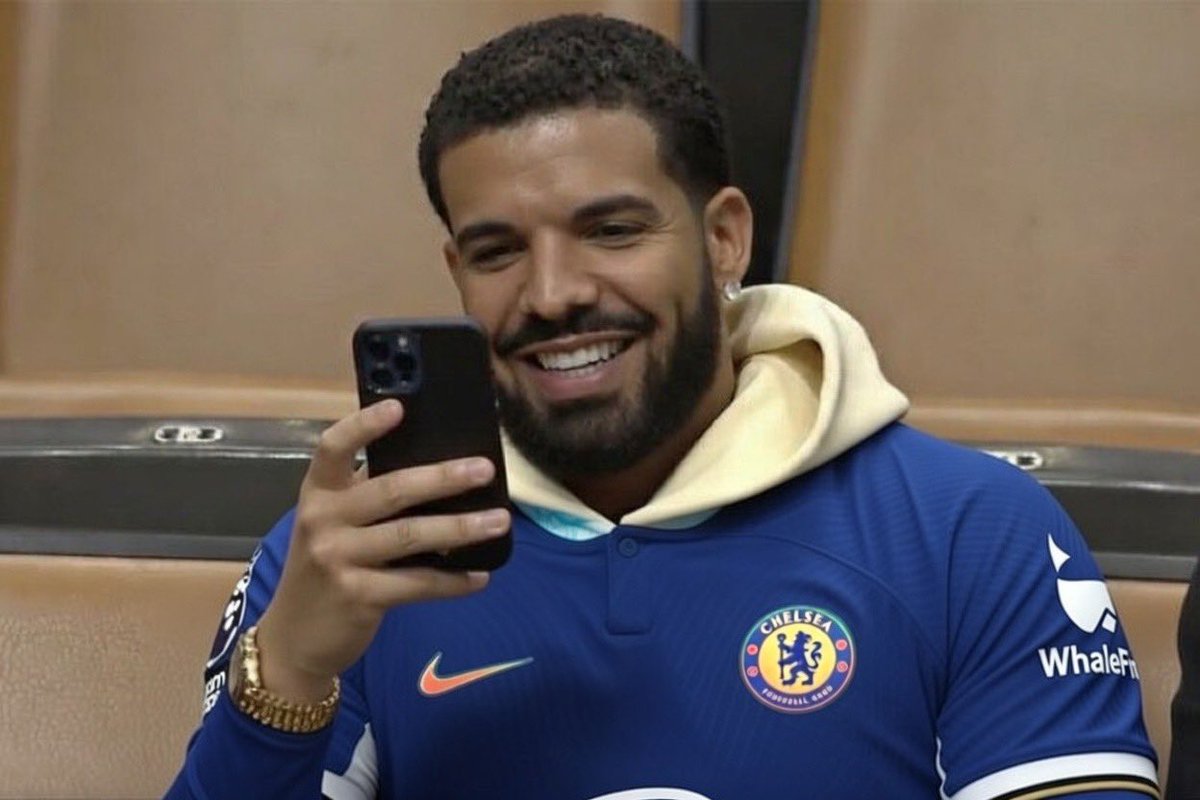 (CFC) OBEY tweet media