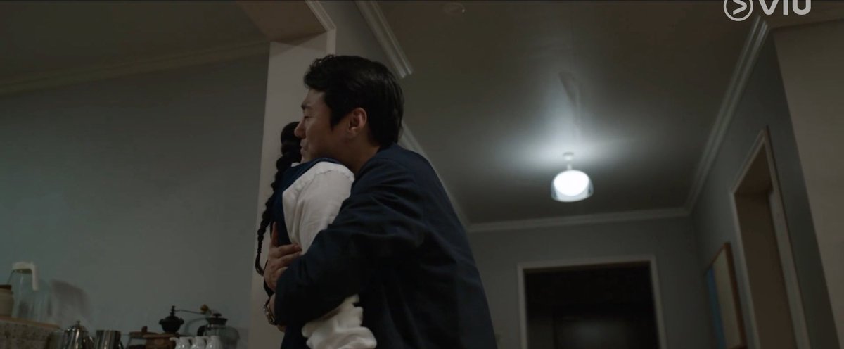 t7e29's tweet image. بالمخرج تكفى طلبتك علاقتهم لا تخرب🥺#Honour