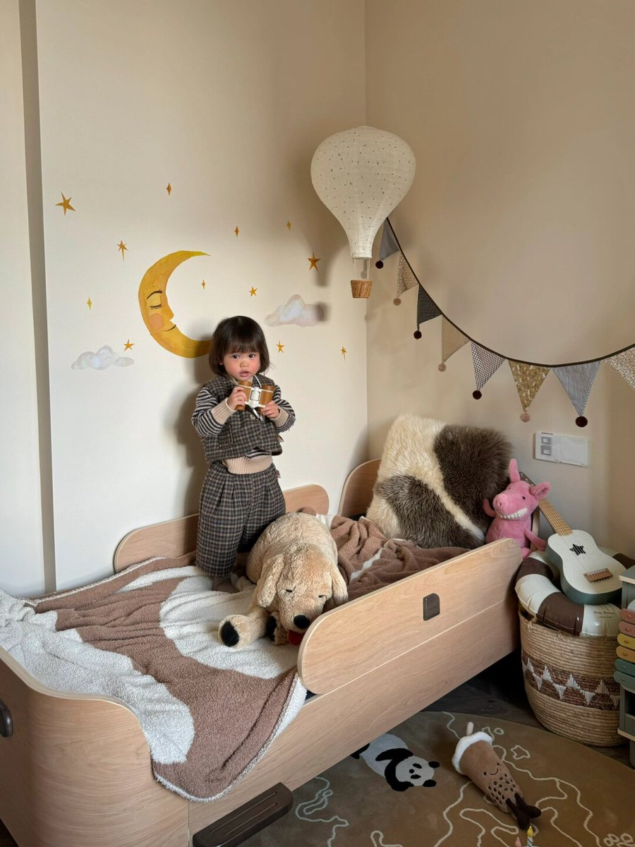 Vanessa Bernal tweet media