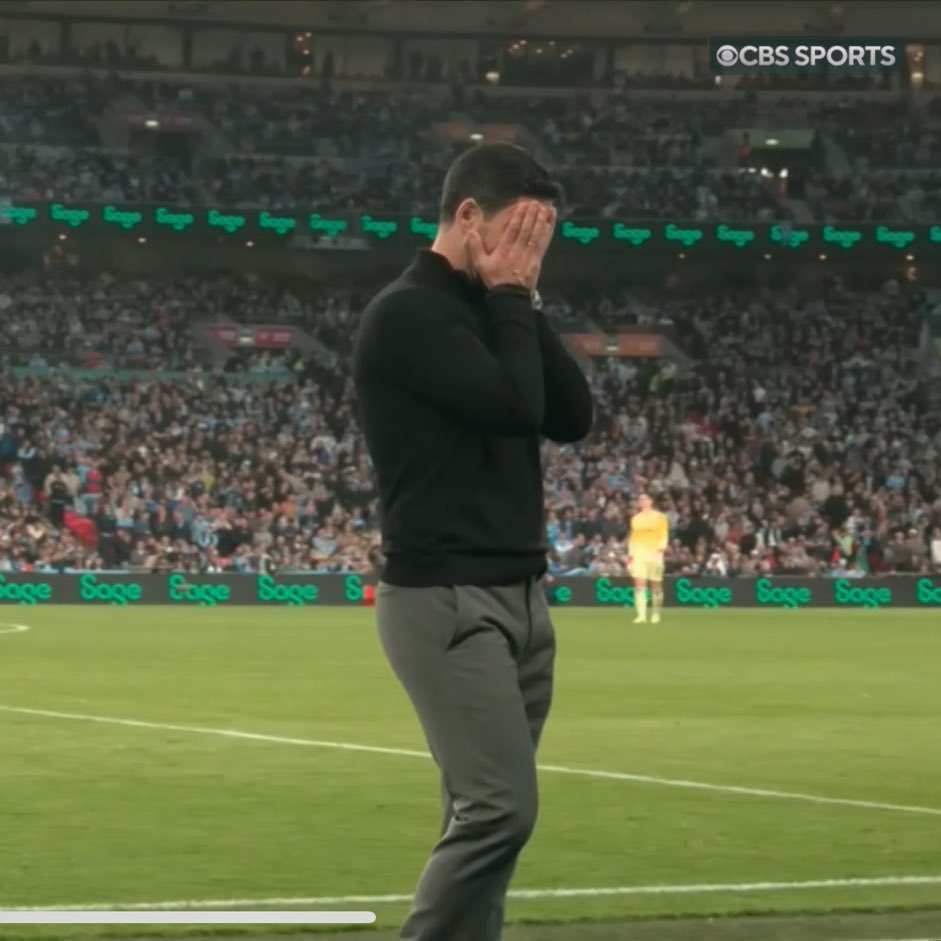 Vibes Foot tweet media