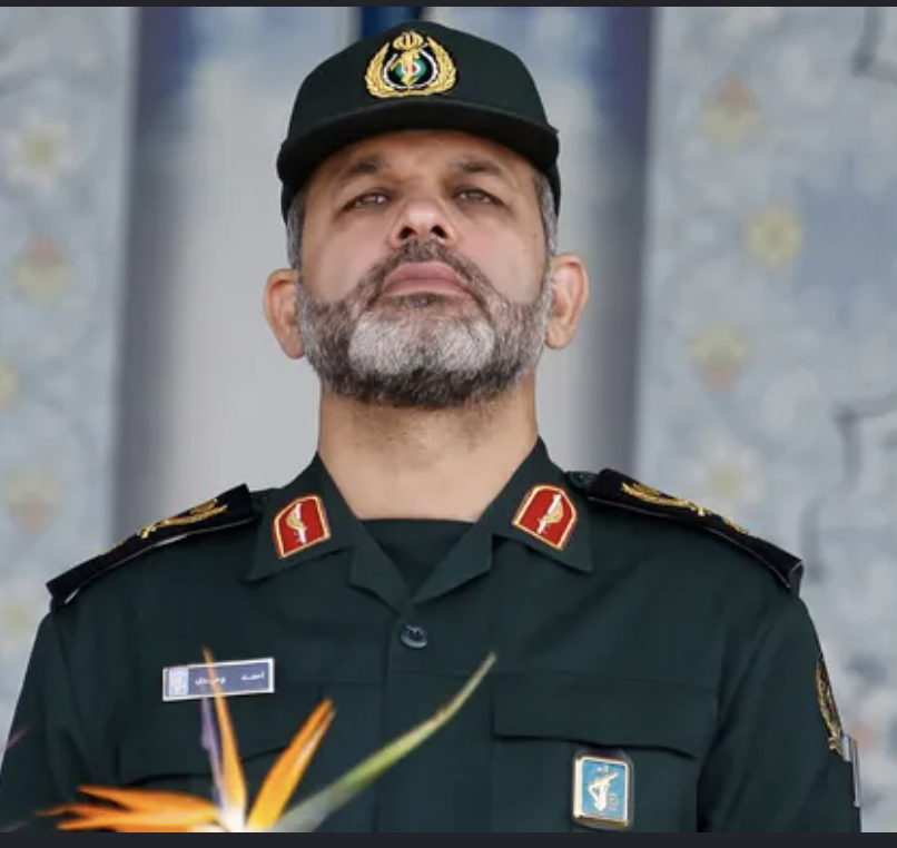 Ali Emami 👊🏼👊🏾👊 ⚡️👑⚡️👊🏿👊🏻👊🏼 tweet media